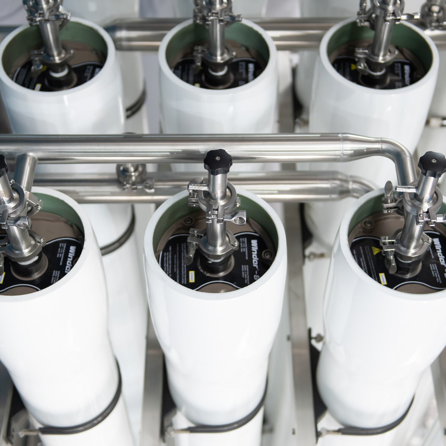 With quality products and good services, provide professional technical support and engineering services.